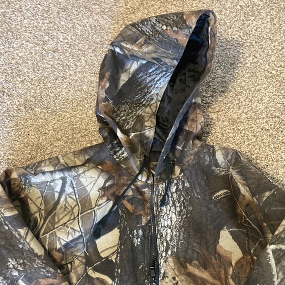 Real Tree Men’s Medium Hardwoods Camo Roper Range Gear Jacket - Picture 2 of 10